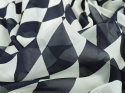szyfon jedwabny w czarno-biały wzór karo