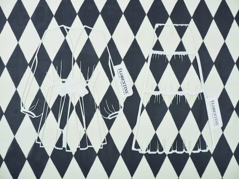 szyfon jedwabny w czarno-biały wzór karo