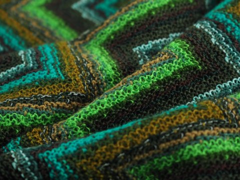 Wełna Missoni - Odcienie zieleni zygzak (cieńsza) Wełna Missoni - Odcienie zieleni zygzak (cieńsza)