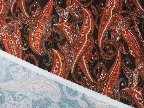 satyna wiskozowa elastyczna w orientalny wzor paisley florentine