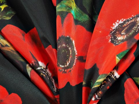 Jedwab sygnowany - Maki na czerni Jedwab sygnowany - Maki na czerni