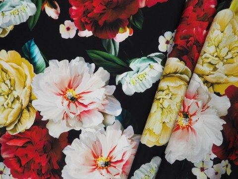 Jedwab elastyczny - Peonie na czerni Jedwab elastyczny - Peonie na czerni