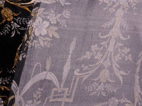 Welur jedwabny - Złote ornamenty Welur jedwabny - Złote ornamenty