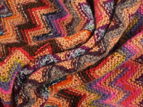 Wełna Missoni - Morelowo-różowy zygzak Wełna Missoni - Morelowo-różowy zygzak