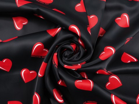 Wiskoza sygnowana - Serca Love Wiskoza sygnowana - Serca Love