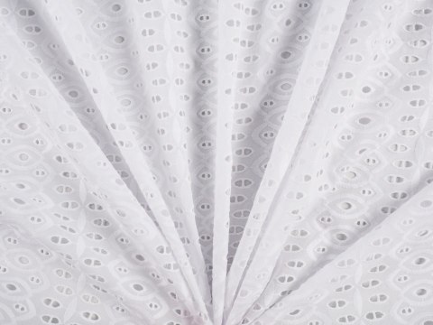 Bawełna ażurowa - Białe elipsy Bawełna ażurowa - Białe elipsy