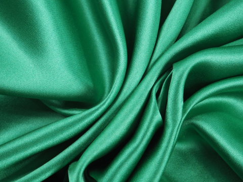 Jedwab elastyczny Alta Moda- Jasny szmaragd Jedwab elastyczny Alta Moda- Jasny szmaragd