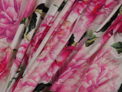 Dzianina bawełniana - Różowe peonie na bieli Dzianina bawełniana - Różowe peonie na bieli