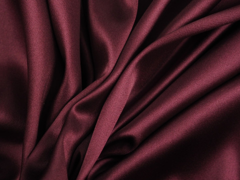 Jedwab elastyczny Alta Moda - Bordo fiolet Jedwab elastyczny Alta Moda - Bordo fiolet