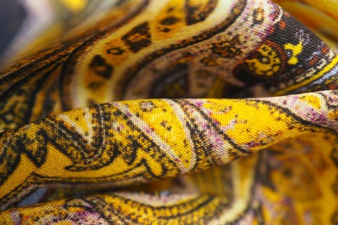 Jedwab - Kwiaty, paisley Jedwab - Kwiaty, paisley
