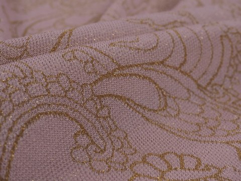 Dzianina wiskozowa - Złoty paisley na różu Dzianina wiskozowa - Złoty paisley na różu