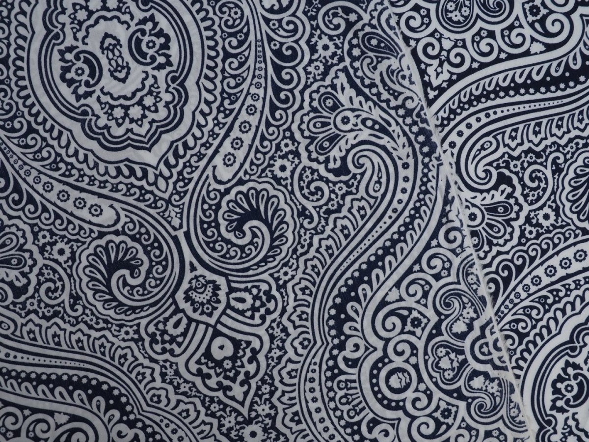 Bawełna - Duże ornamenty granat Bawełna - Duże ornamenty granat