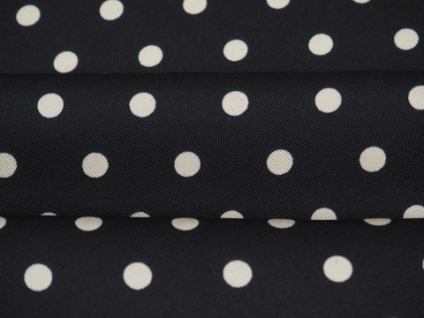 Poliester twill - Ciemny atrament w białe grochy Poliester twill - Ciemny atrament w białe grochy