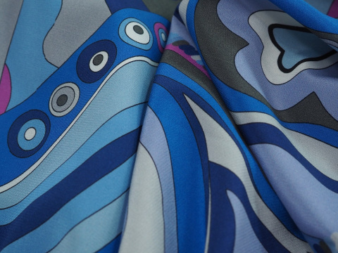 Jedwab sygnowany - Niebieskie wiry Jedwab sygnowany - Niebieskie wiry