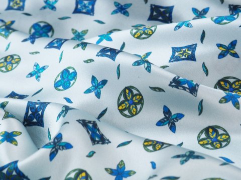 sygnowany jedwab 100% LV Louis Vuitton sygnowany jedwab 100% LV Louis Vuitton
