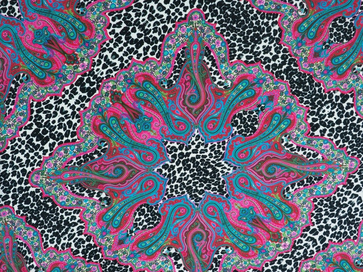jedwab krepa ornamenty na panterze jedwab krepa ornamenty na panterze