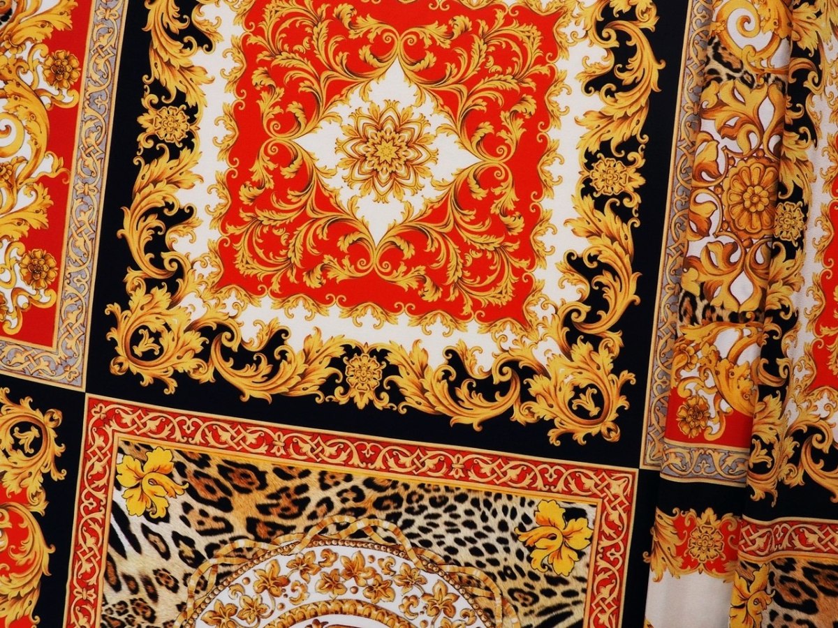 jedwab krepa kwadraty ornamenty pantera jedwab krepa kwadraty ornamenty pantera