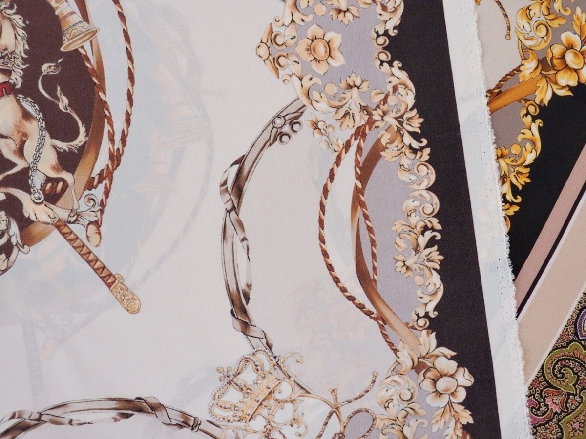jedwab krepa herby i paisley panel jedwab krepa herby i paisley panel