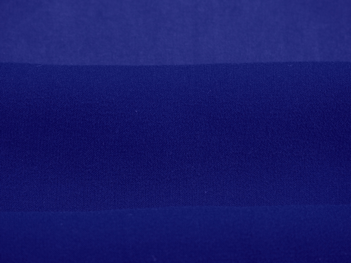 niebieski jedwab ultramaryna szyfon