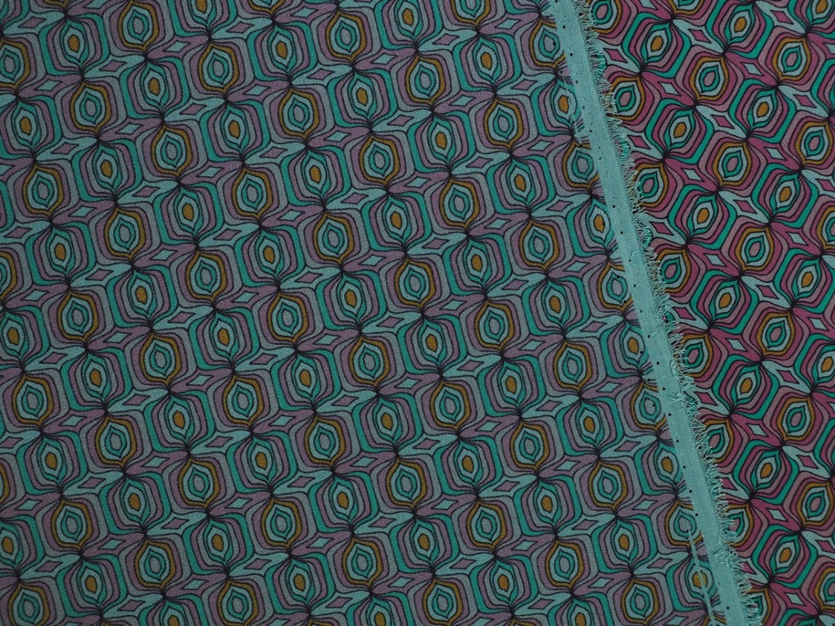 Jedwab krepa - Vintage geometryczny wzór Jedwab krepa - Vintage geometryczny wzór