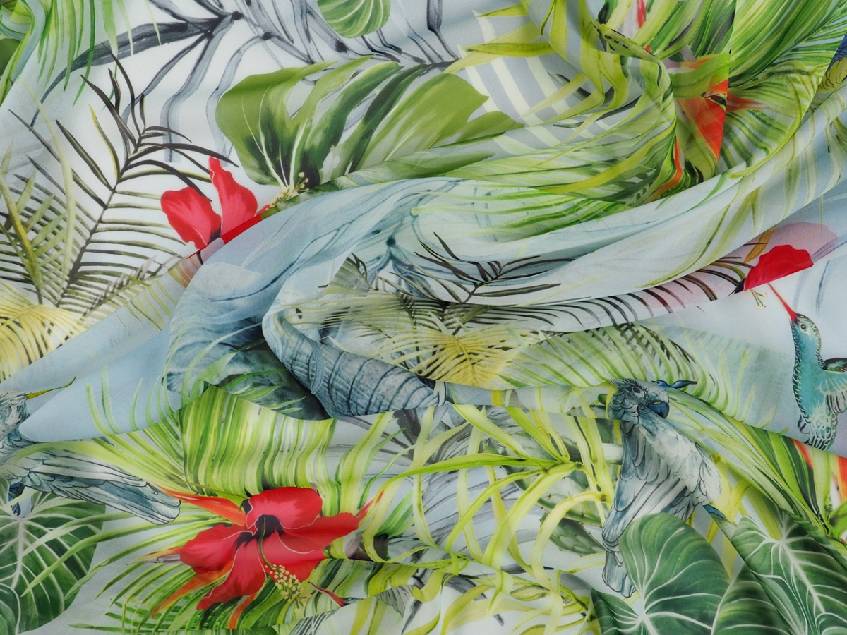 Jedwab szyfon - Flamingi, kolibry i dżungla Jedwab szyfon - Flamingi, kolibry i dżungla