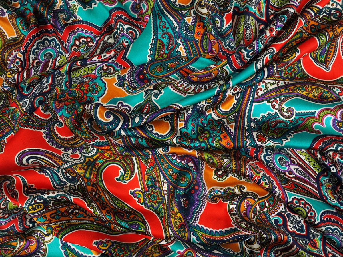 Jedwab kreszowany - Orientalne wzory Jedwab kreszowany - Orientalne wzory