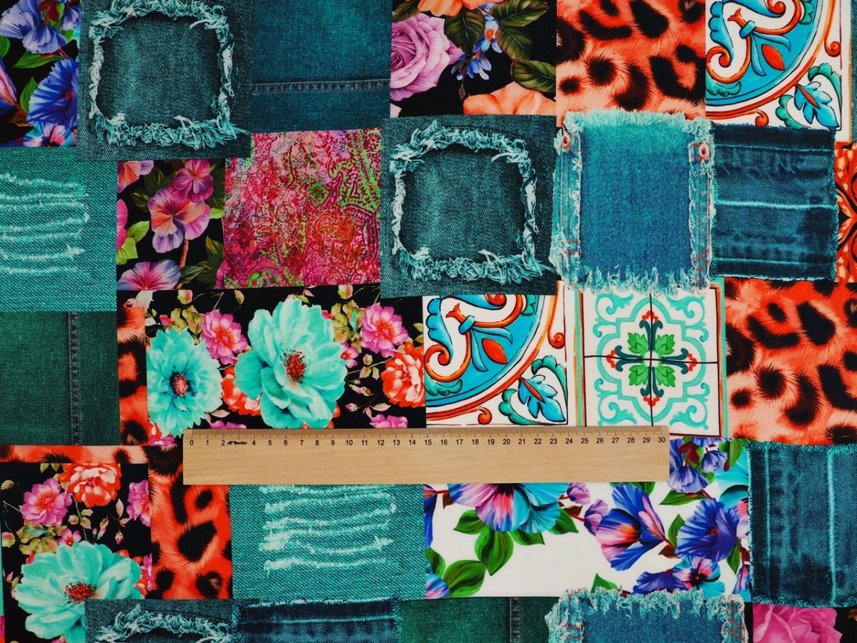 Jedwab elastyczny - Jeansowy patchwork czerwień Jedwab elastyczny - Jeansowy patchwork czerwień