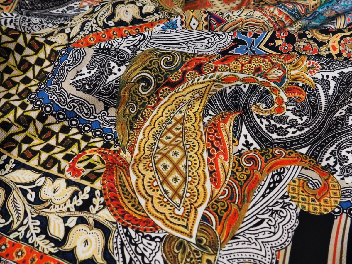 Jedwab twill - Etno wzory orientalne Jedwab twill - Etno wzory orientalne