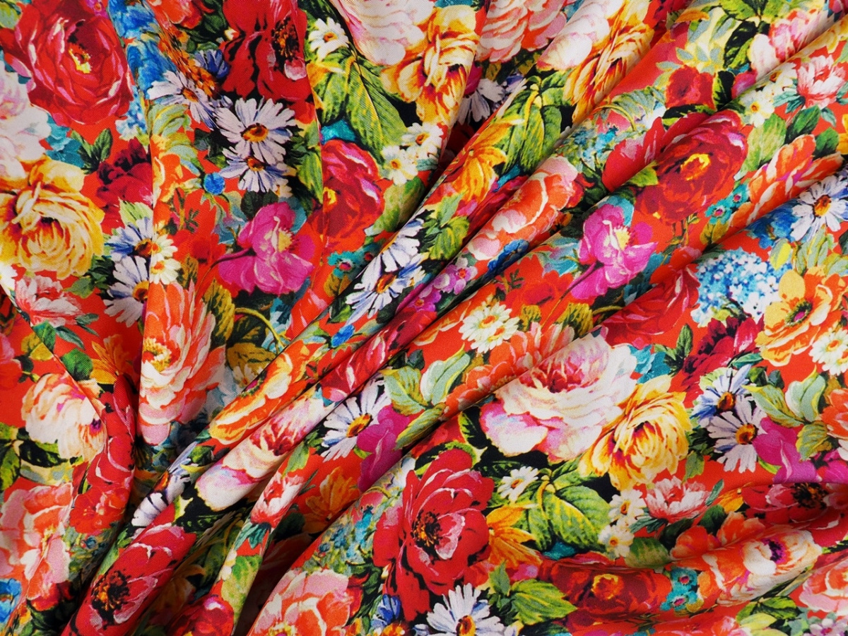 Jedwab twill - Nasycone kwiaty Jedwab twill - Nasycone kwiaty