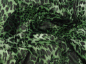 Jedwab szyfon - Jasnozielona pantera