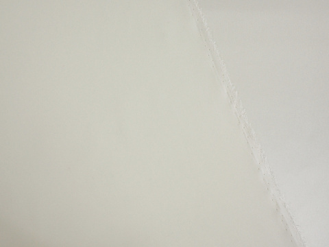 Jedwab elastyczny - Biel jasna perła Alta Moda