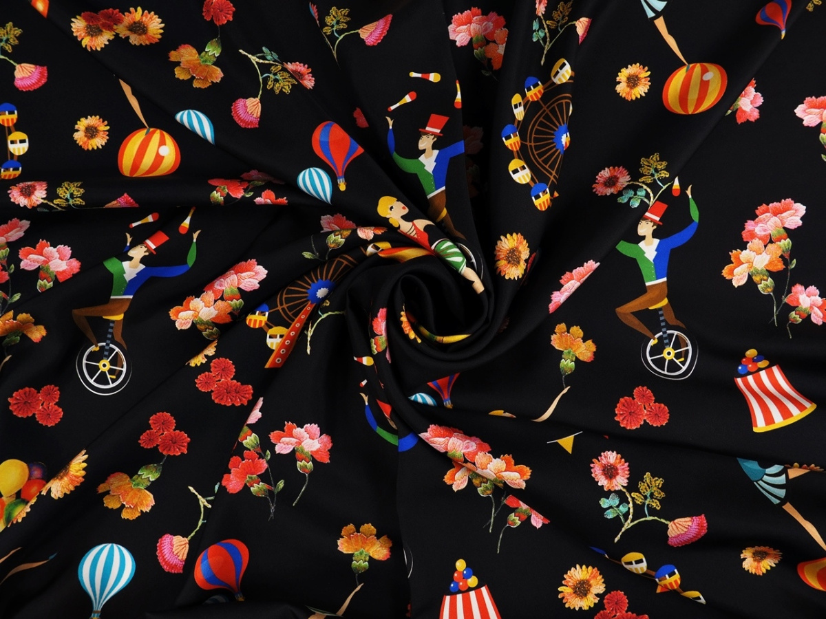 Jedwab twill - Cyrk, kwiaty i balony Jedwab twill - Cyrk, kwiaty i balony