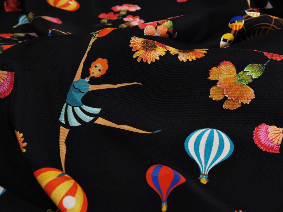Jedwab twill - Cyrk, kwiaty i balony Jedwab twill - Cyrk, kwiaty i balony