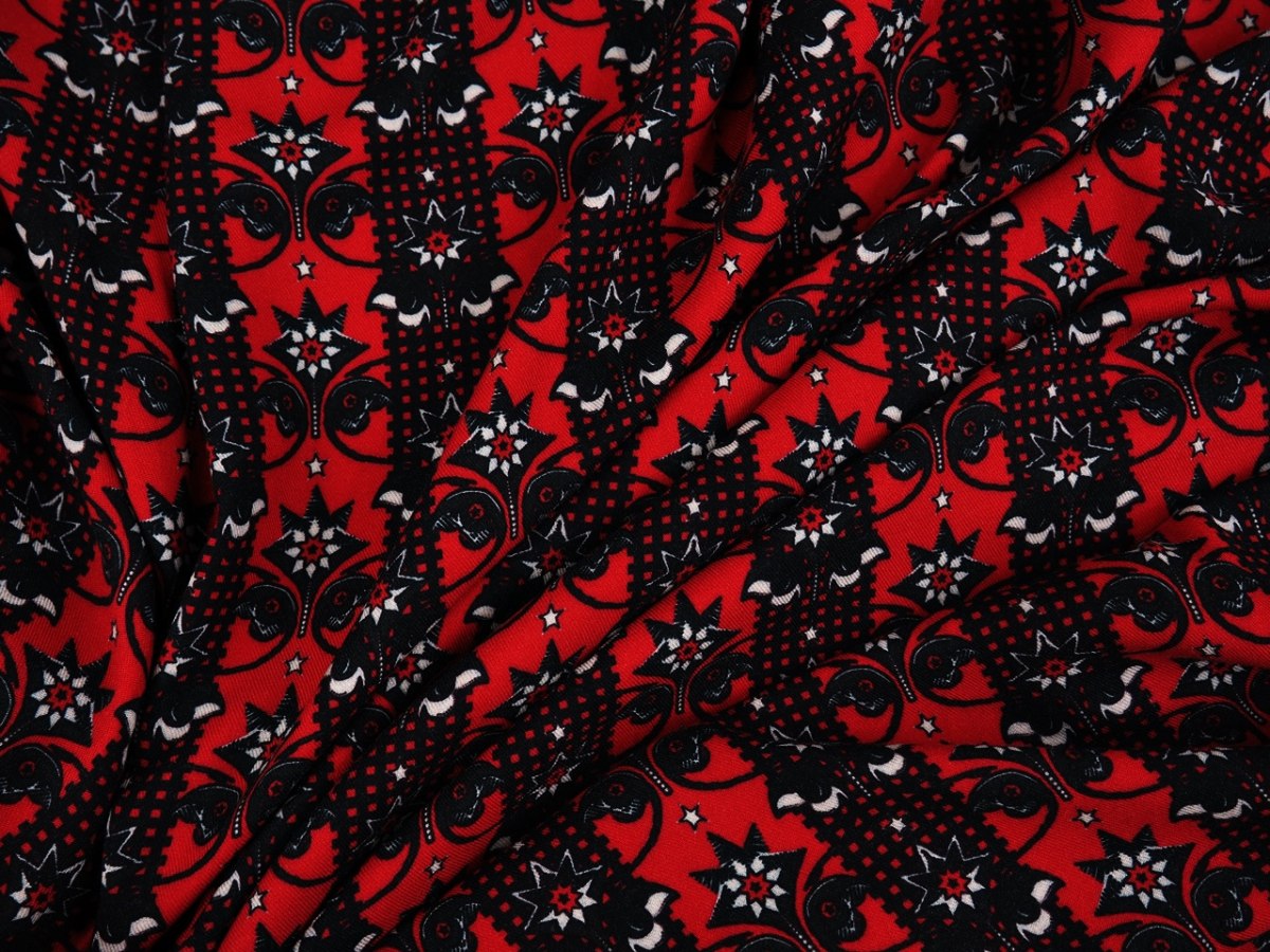 Wiskoza - Pionowe, regularne pasy i ornamenty Wiskoza - Pionowe, regularne pasy i ornamenty