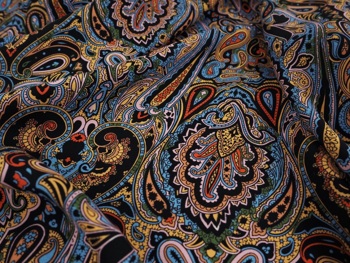 Jedwab podwójny - Powtarzalne paisley'e Jedwab podwójny - Powtarzalne paisley'e