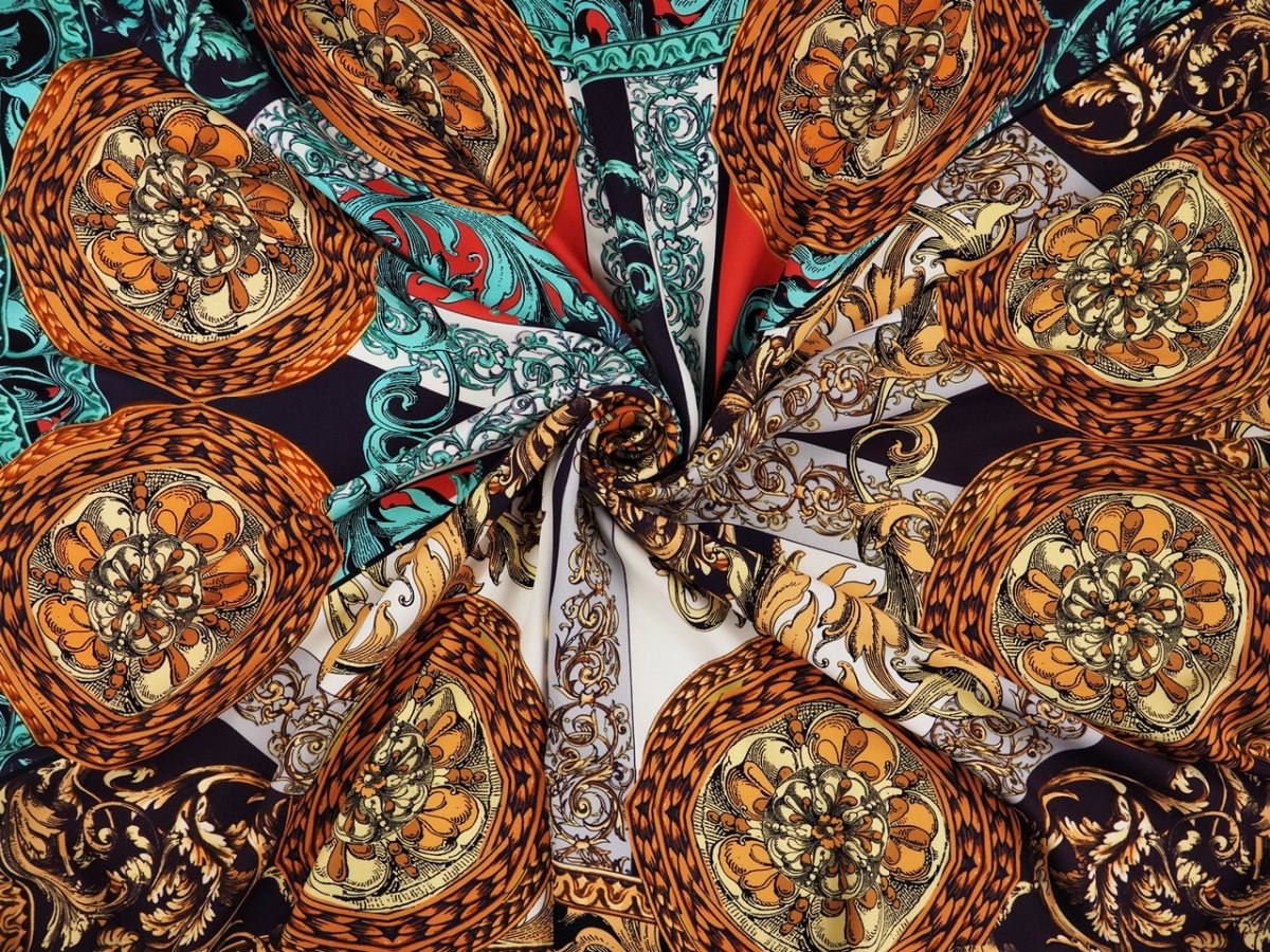 Jedwab podwójny - Złote ornamenty Jedwab podwójny - Złote ornamenty