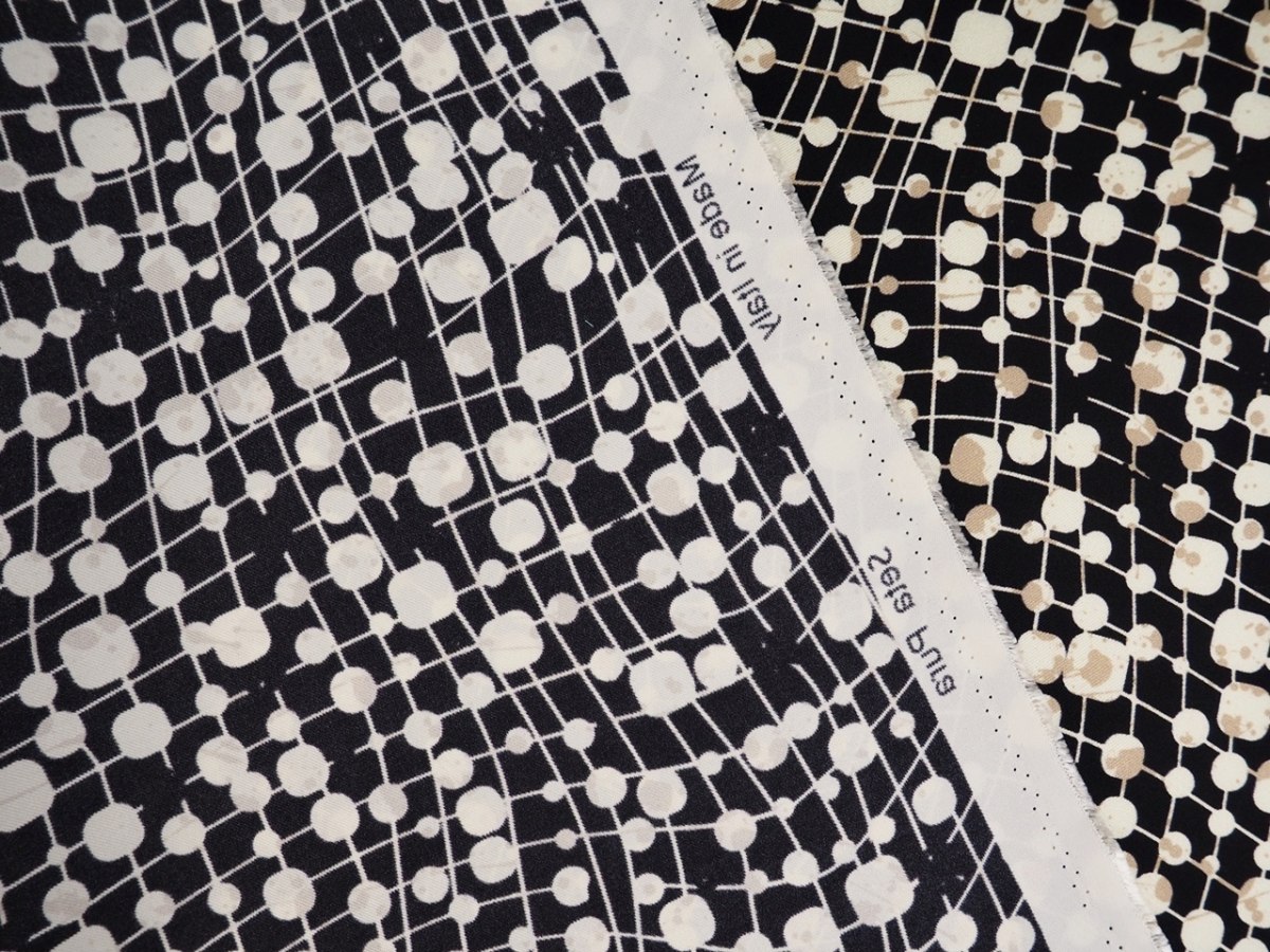 Jedwab twill - Gęsty retro wzór Jedwab twill - Gęsty retro wzór