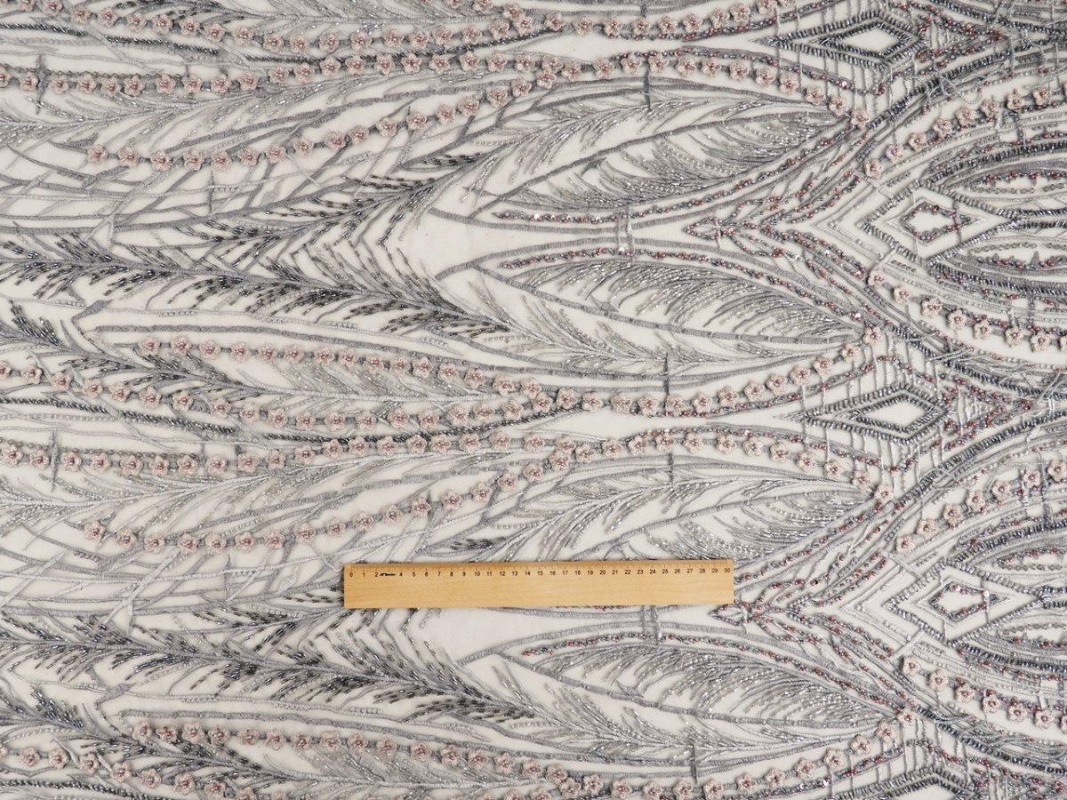 Materiał wieczorowy - Barokowe ornamenty Materiał wieczorowy - Barokowe ornamenty