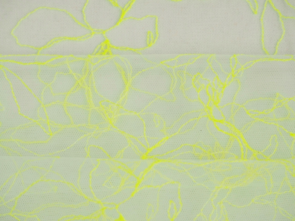Haft na tiulu - Neonowe kwiaty