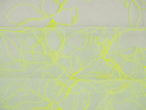 Haft na tiulu - Neonowe kwiaty Haft na tiulu - Neonowe kwiaty