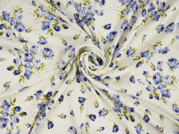 Jedwab elastyczny - Niebieskie kwiatki na śmietanie [kupon 1,6 m]