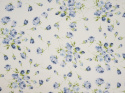 Jedwab szyfon - Niebieskie kwiatki na śmietanie