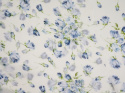 Jedwab szyfon - Niebieskie kwiatki na śmietanie