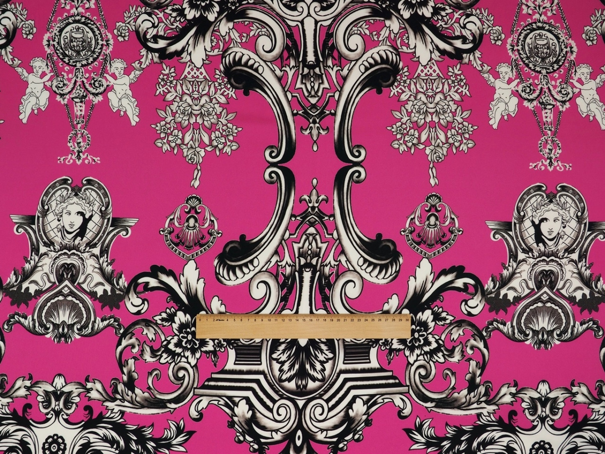 Jedwab elastyczny - Ornamenty i amorki róż Jedwab elastyczny - Ornamenty i amorki róż
