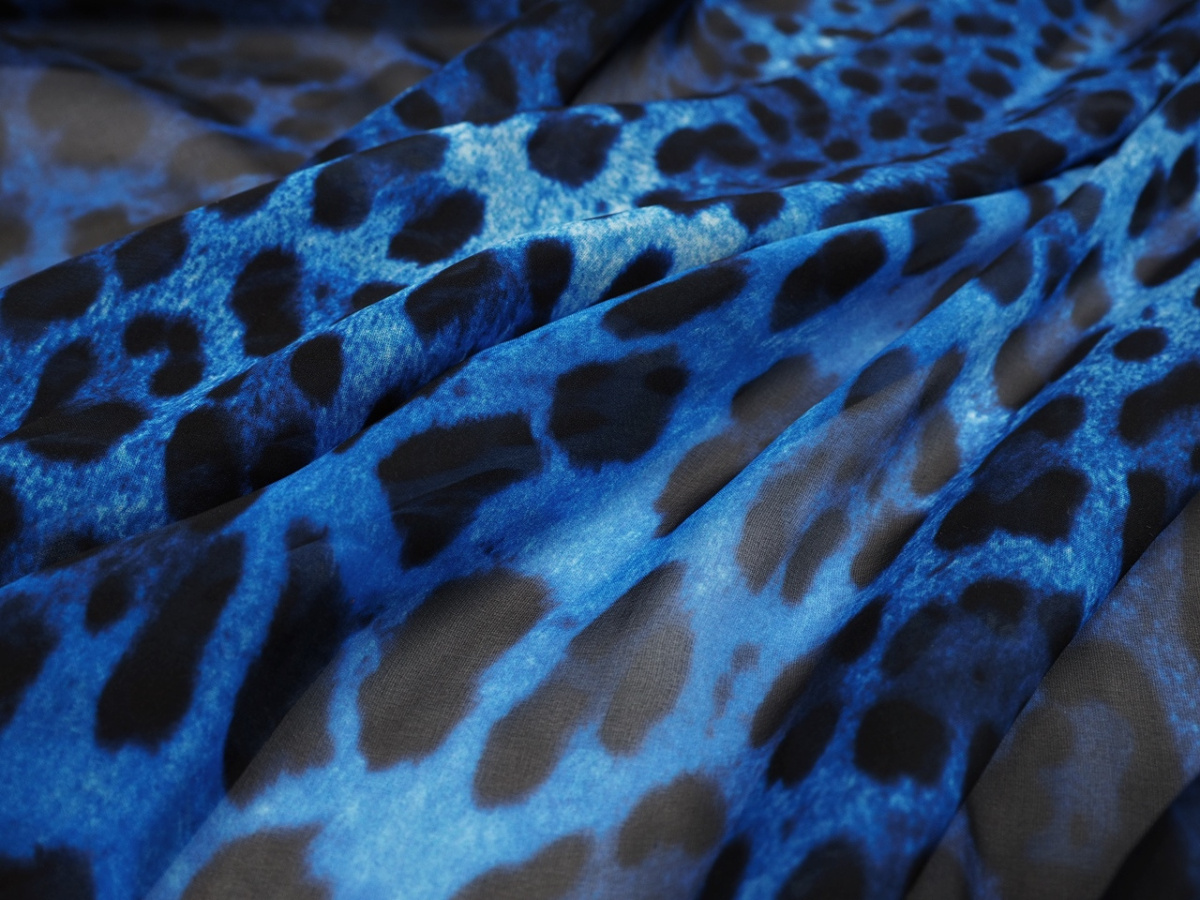 Jedwab szyfon - Niebieska pantera