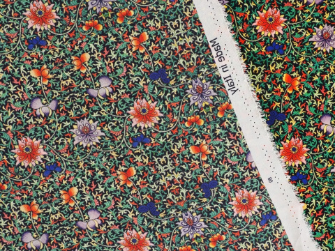 Jedwab krepa - Gęste retro kwiaty Jedwab krepa - Gęste retro kwiaty