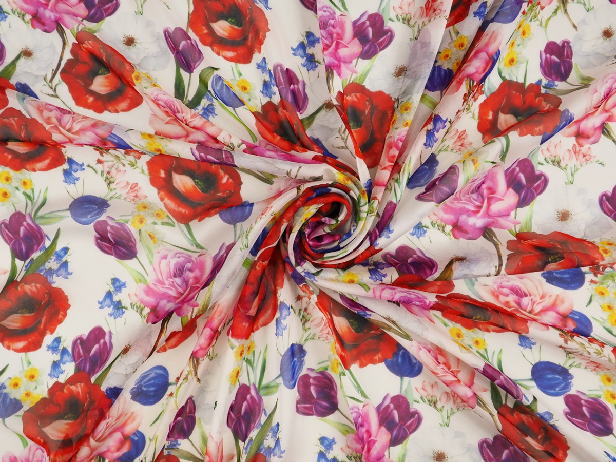 Jedwab szyfon - Tulipany i maki na bieli Jedwab szyfon - Tulipany i maki na bieli