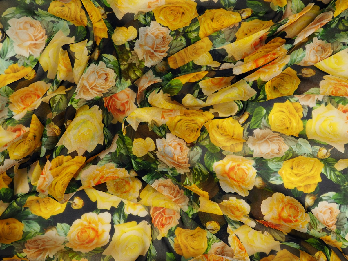 Jedwab szyfon - Żółte róże na czerni
