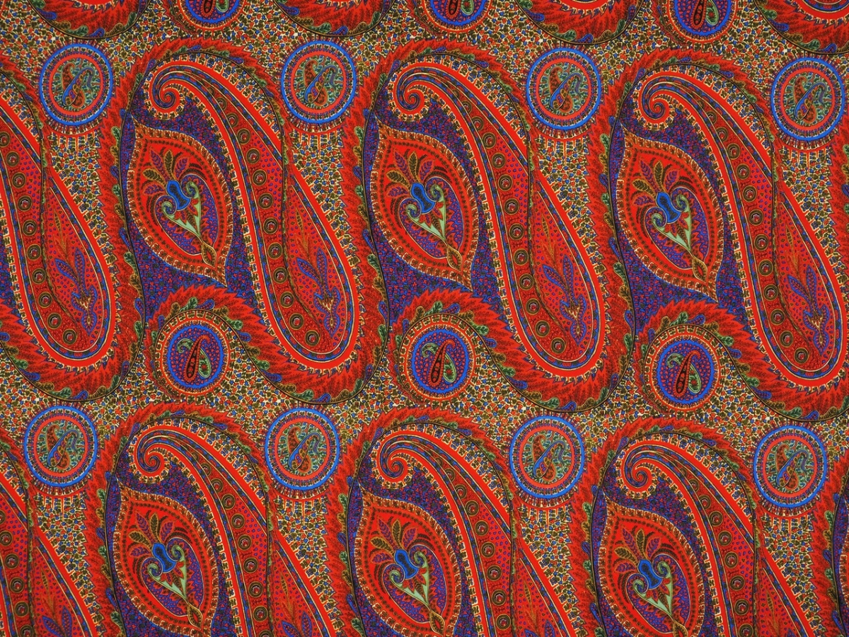 Jedwab elastyczny szyfon - Rudo-niebieski paisley Jedwab elastyczny szyfon - Rudo-niebieski paisley