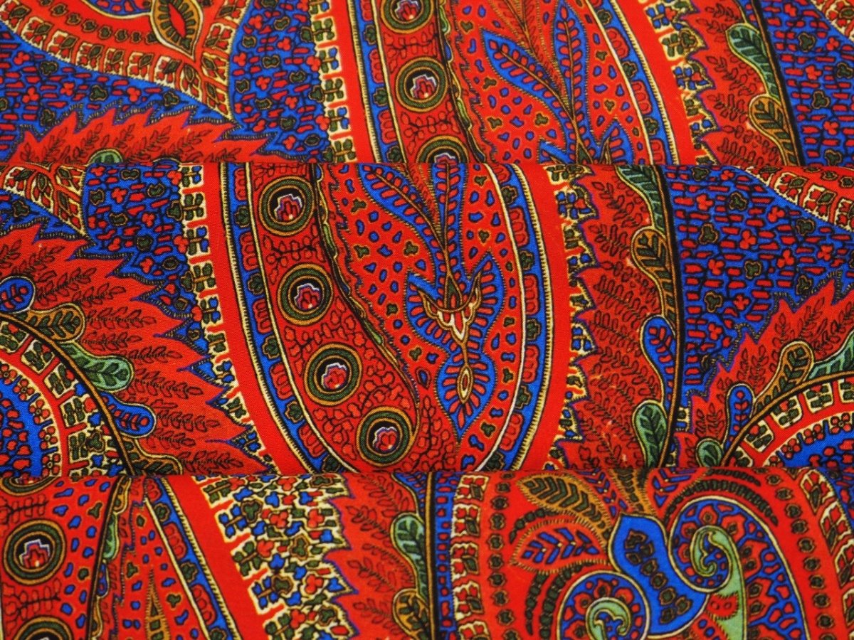 Jedwab elastyczny szyfon - Rudo-niebieski paisley Jedwab elastyczny szyfon - Rudo-niebieski paisley